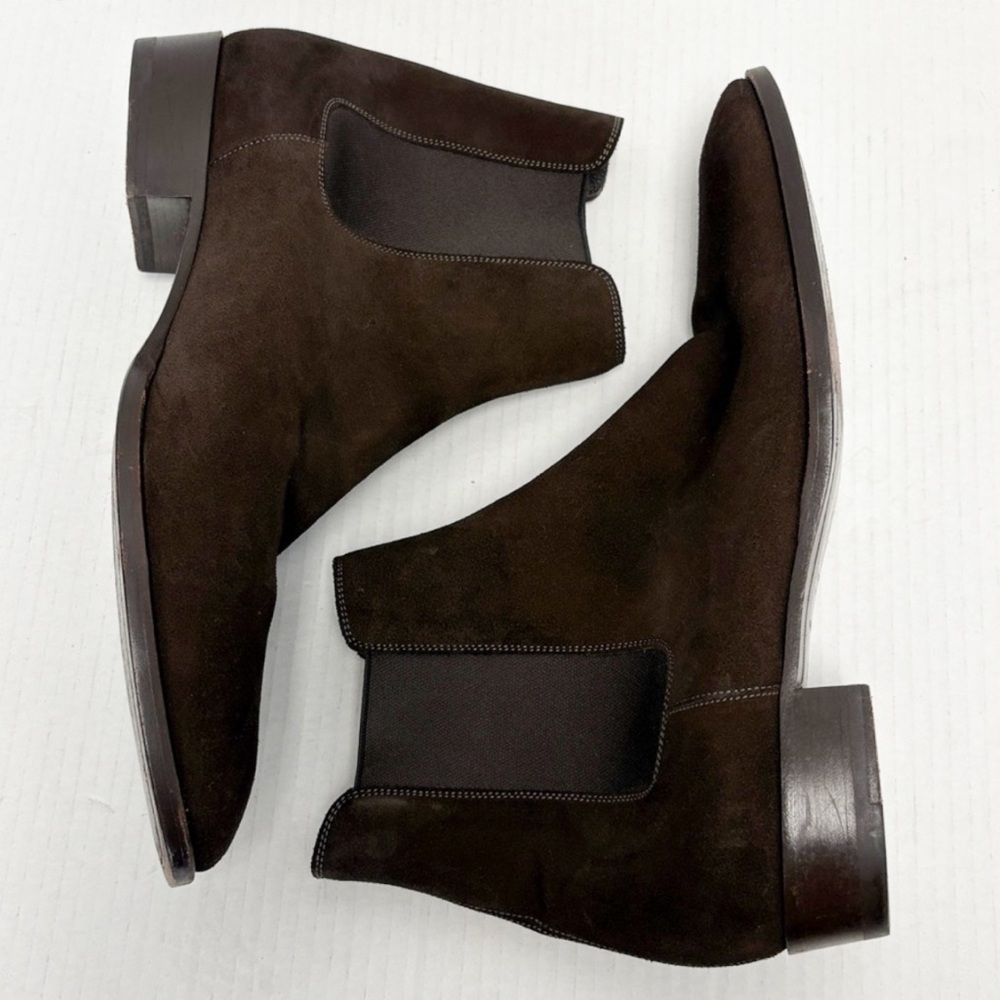 Saint Laurent Brown suede Chelsea Boots